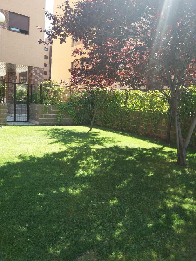 Apartamentos Pirra - Aeropuerto Ifema Madrid Exterior foto
